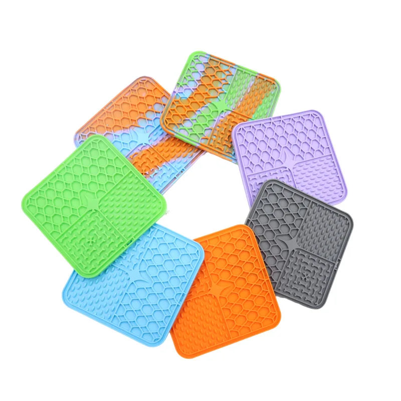 "Soothing Lick Mat – Silicone Plate for Calm Bathing & Smart Feeding