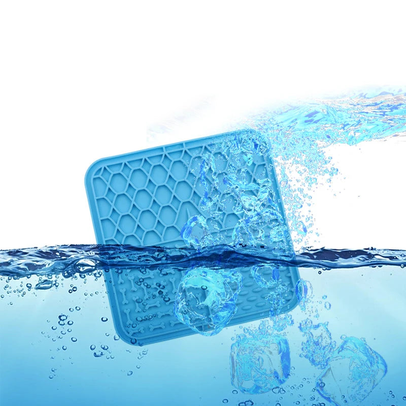 "Soothing Lick Mat – Silicone Plate for Calm Bathing & Smart Feeding