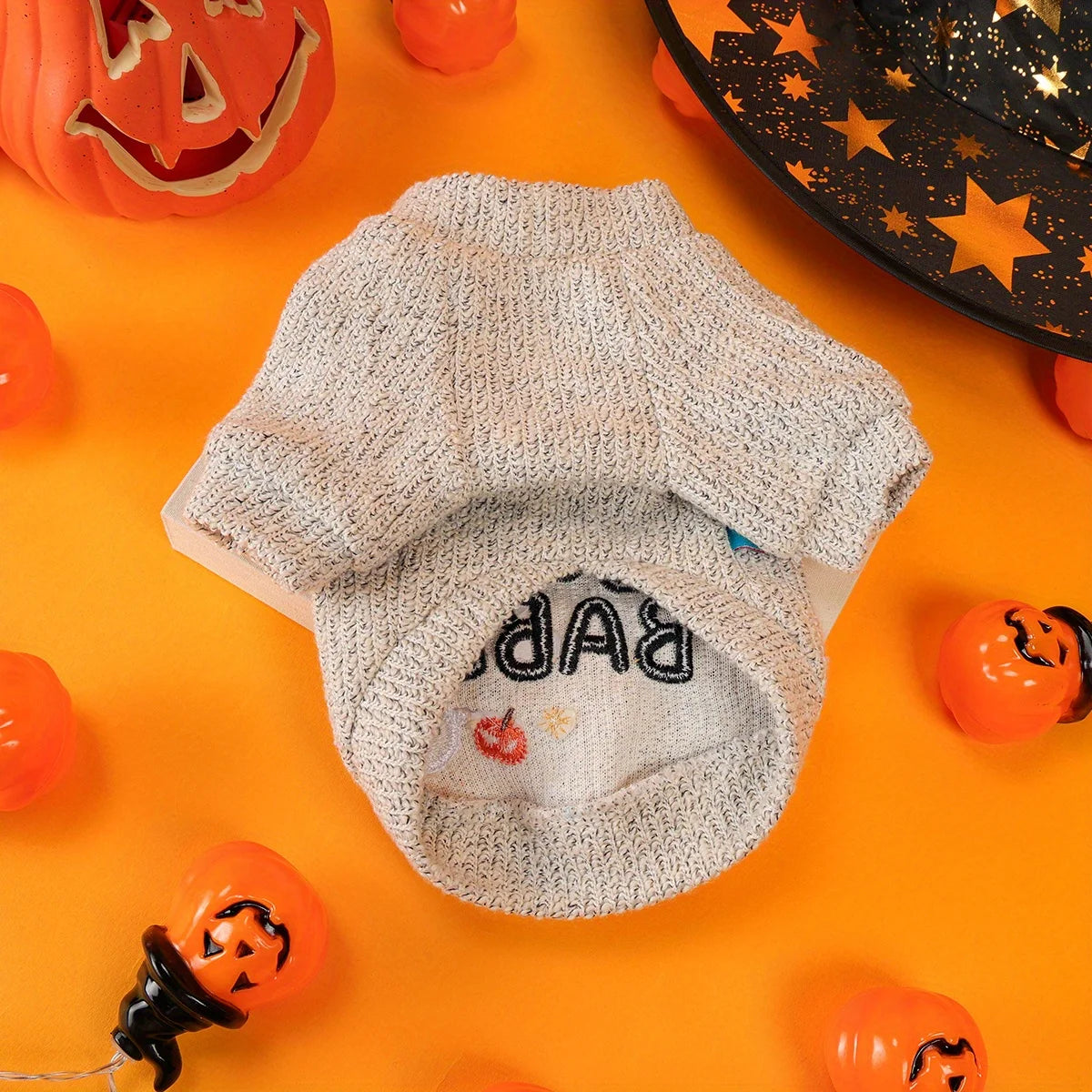 Pumpkin Ghost Pet Pullover – Soft Grey Halloween Sweater with Embroidered Charm & Leash Loop